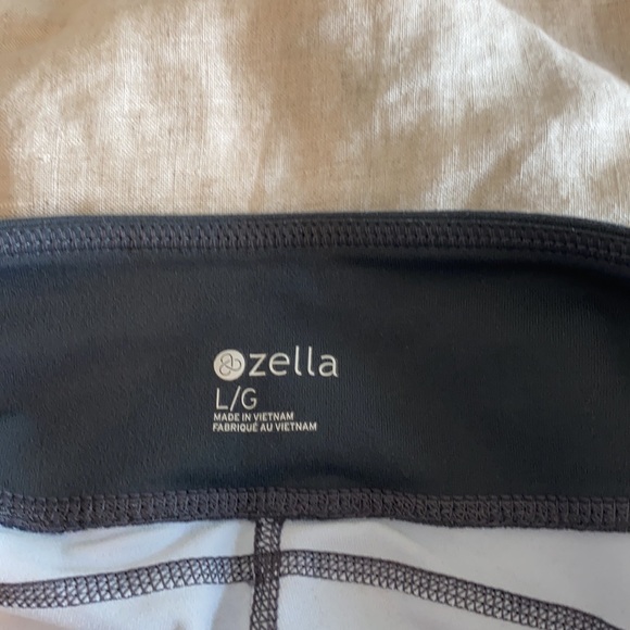 Zella grey print size L workout leggings - Picture 7 of 7